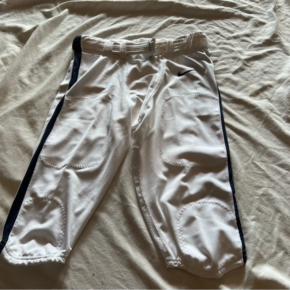 NWT Nike Men’s white and navy blue baseball pants. Size Large - Picture 3 of 11